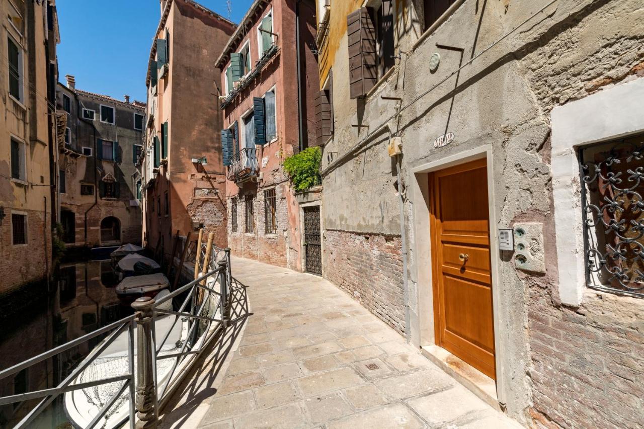 Querini Suite-balcony On Canal, Close To San Marco Appartement *
