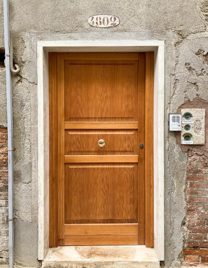Querini Suite-balcony On Canal, Close To San Marco Venise